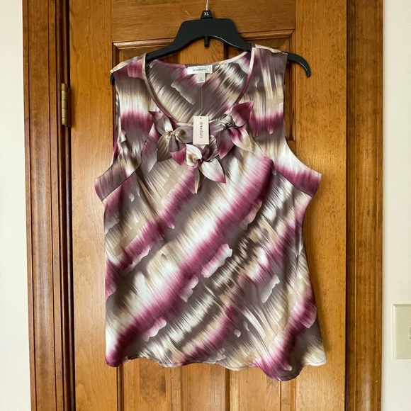 Dress Barn Tops - Dress barn blouse size XL SLEEVELESS